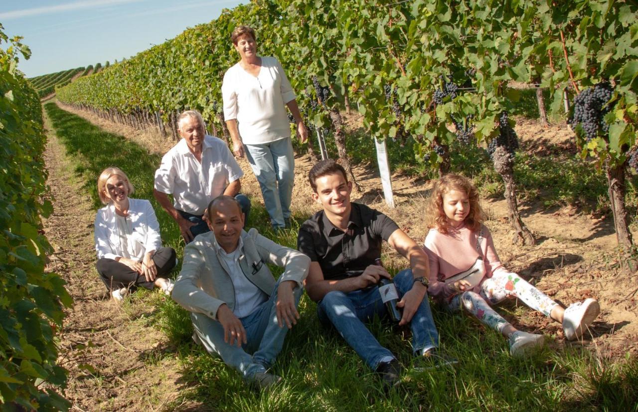 Pension Schloegl ลุทซ์มันน์บวร์ก ภายนอก รูปภาพ